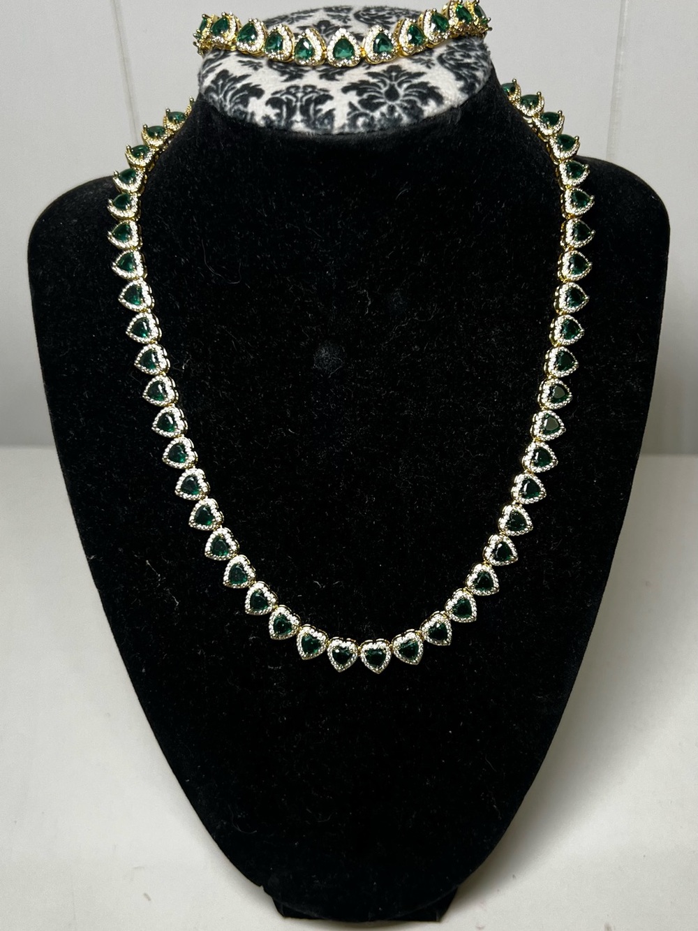 Swarovski Gold-Tone Necklace and Bracelet with Emerald Green Heart Stones (#003)
